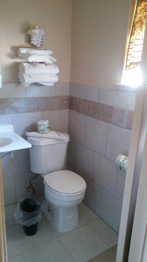 Garden Inn & Suites Нью Браунфелс Экстерьер фото