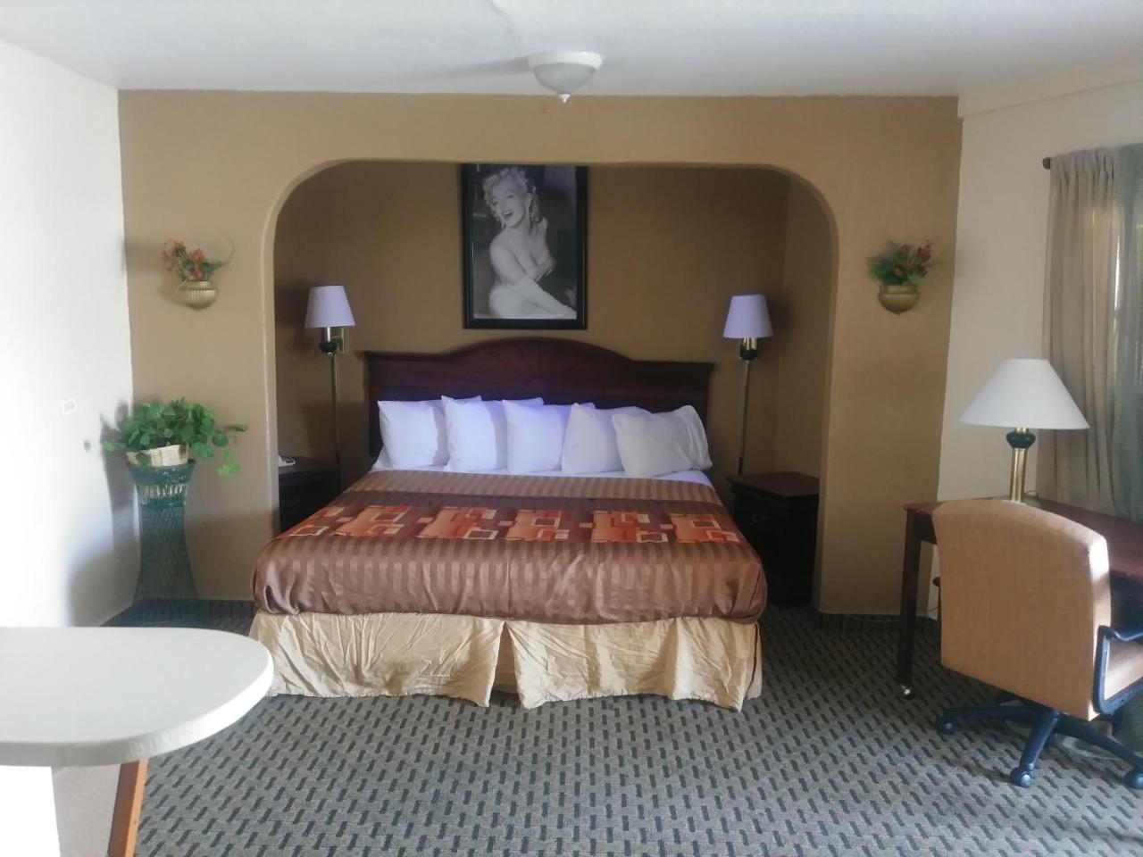 Garden Inn & Suites Нью Браунфелс Экстерьер фото