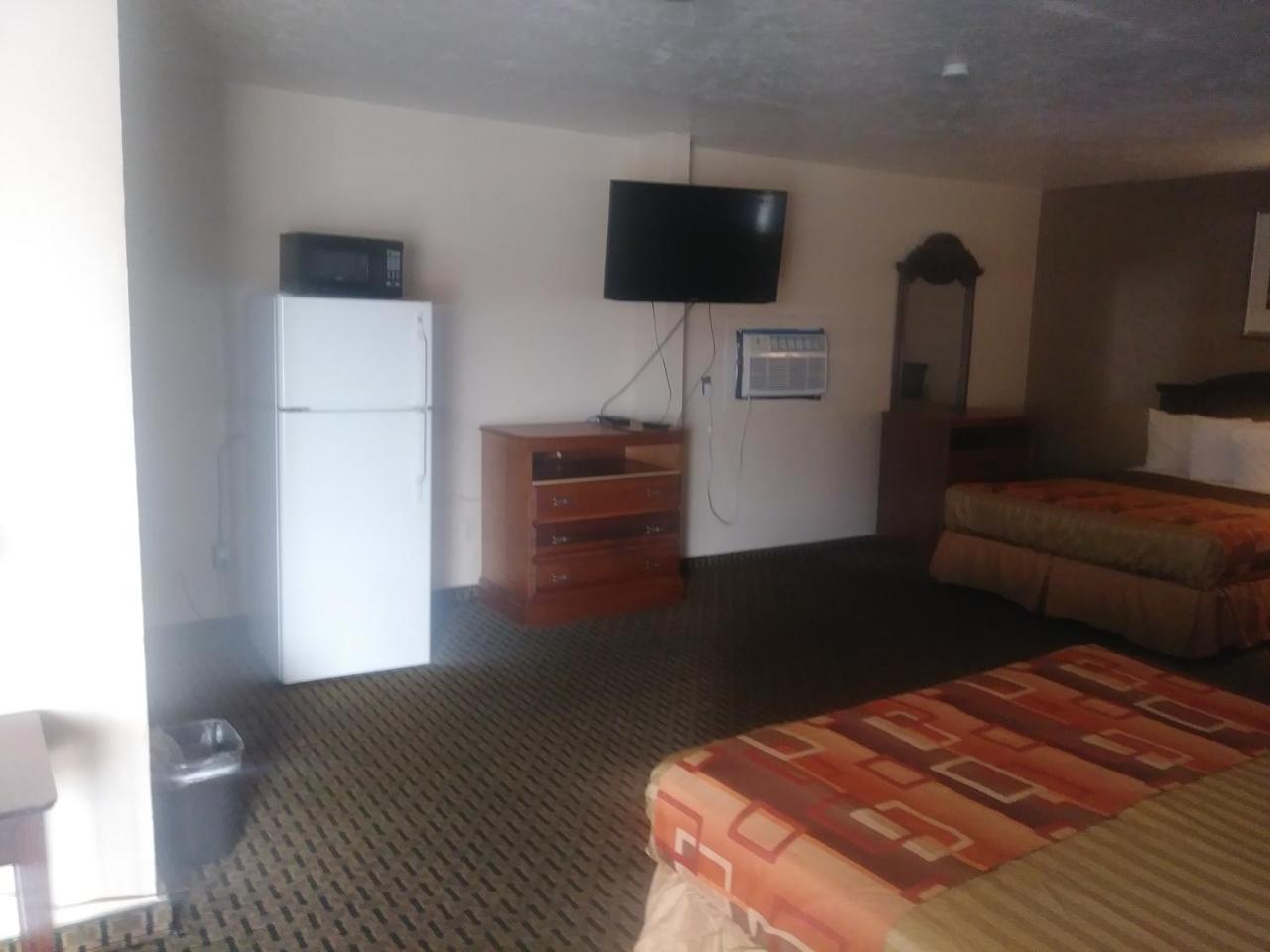 Garden Inn & Suites Нью Браунфелс Экстерьер фото